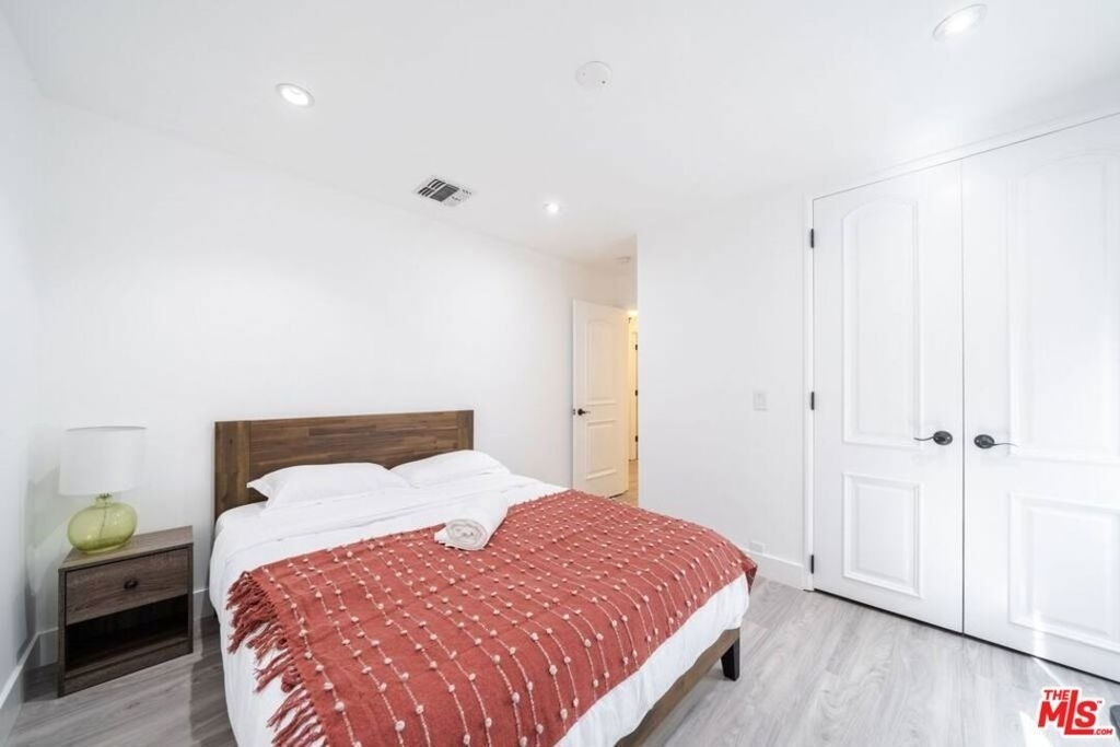 11331 Isleta Street - Photo 37