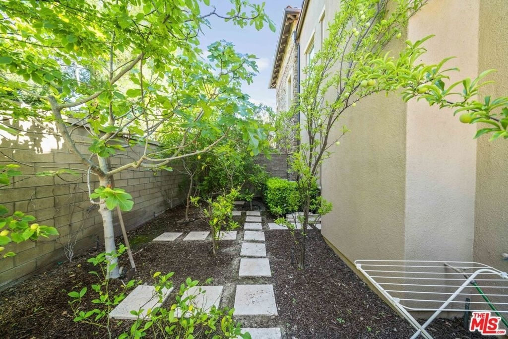 57 Domani - Photo 25