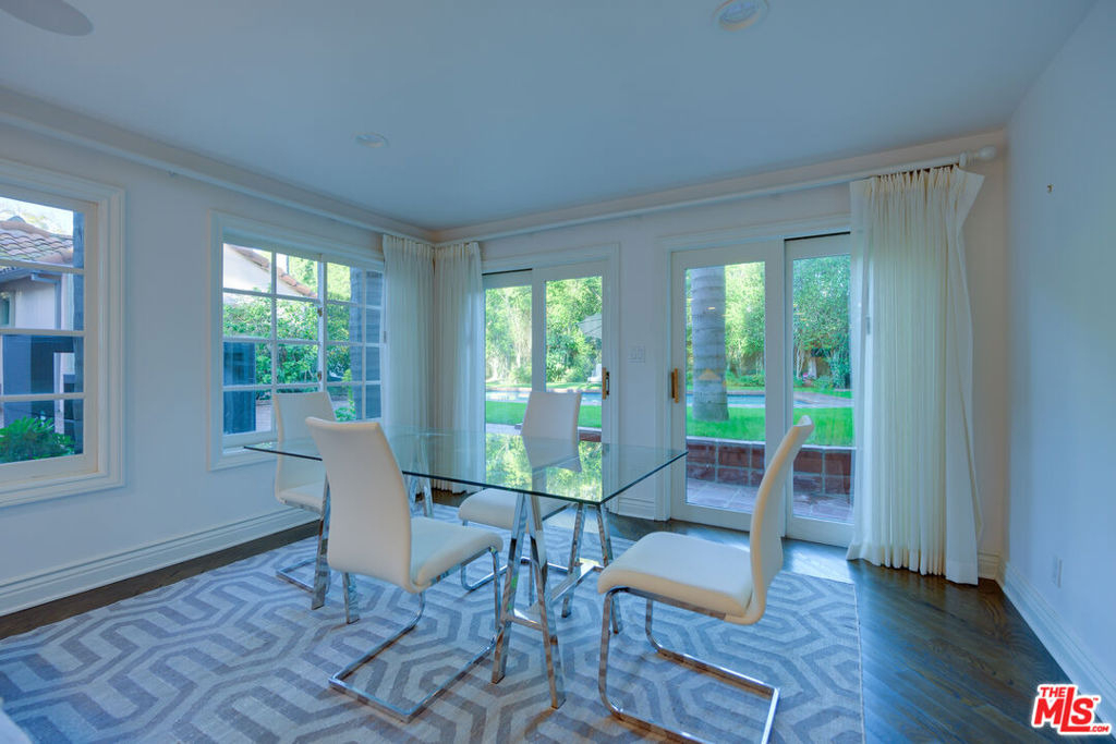 616 N Maple Drive - Photo 14