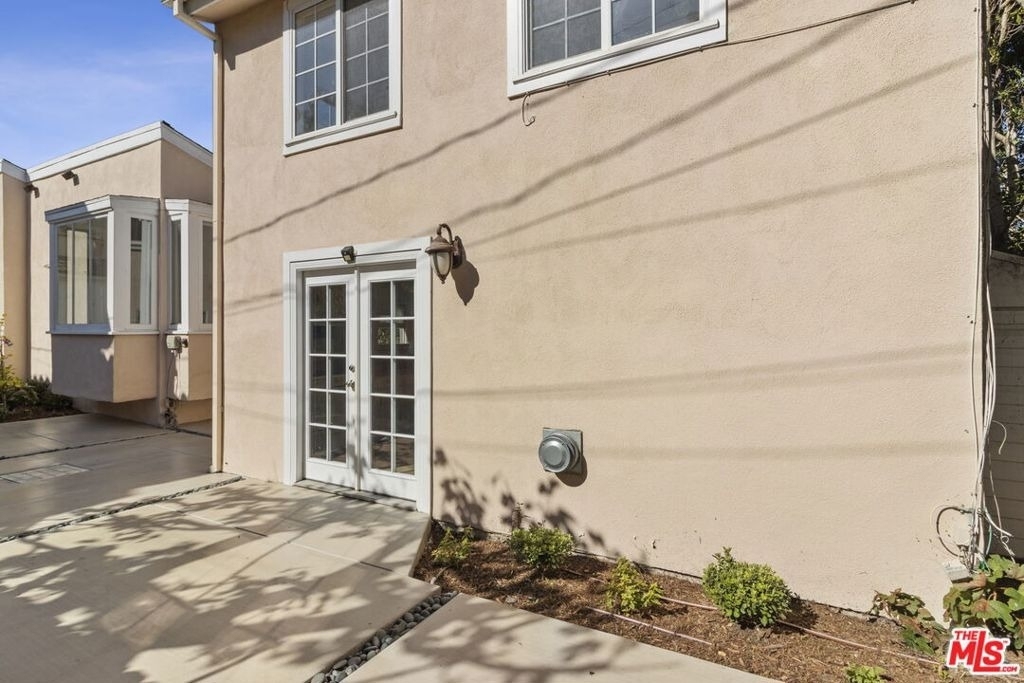 2128 Camden Avenue - Photo 22