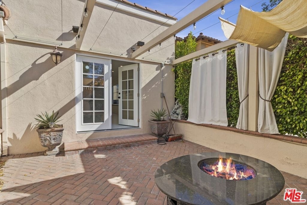 2128 Camden Avenue - Photo 9