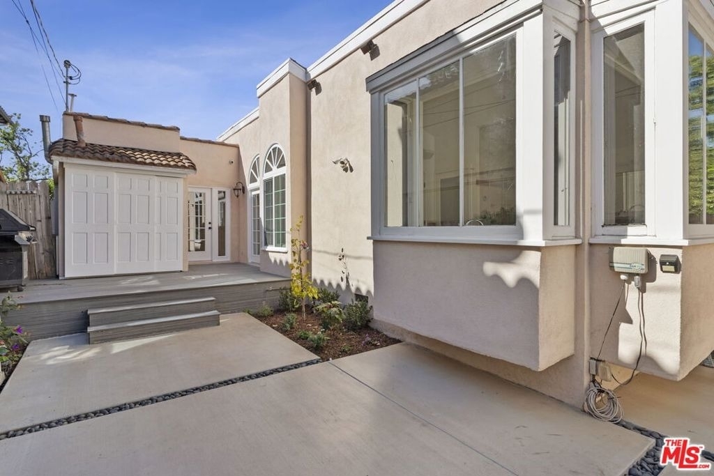 2128 Camden Avenue - Photo 24