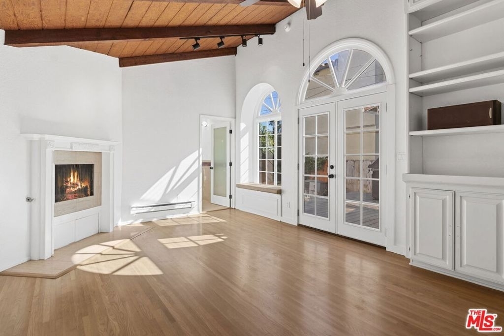 2128 Camden Avenue - Photo 13