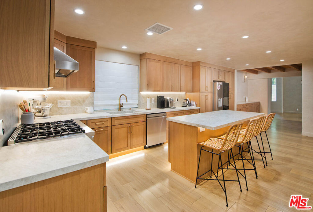 5953 Oakdale Avenue - Photo 16