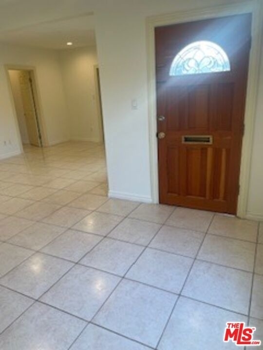 2311 Malcolm Avenue - Photo 2