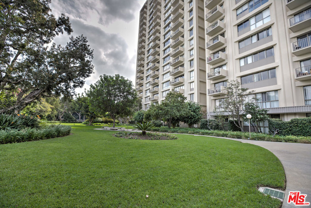 2160 Century Park East - Photo 39