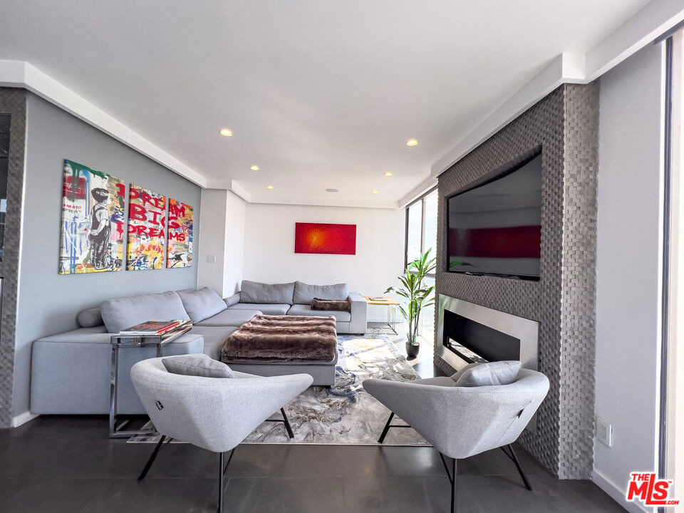 2160 Century Park East - Photo 23