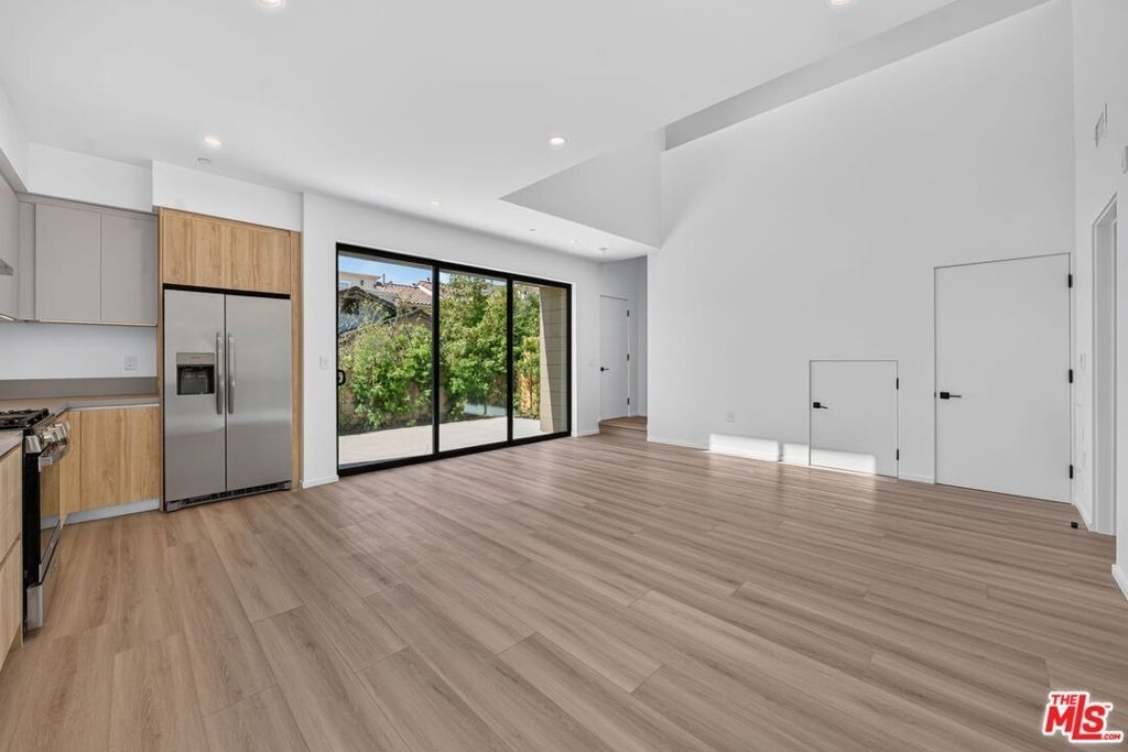 1853 12th Street - Photo 7
