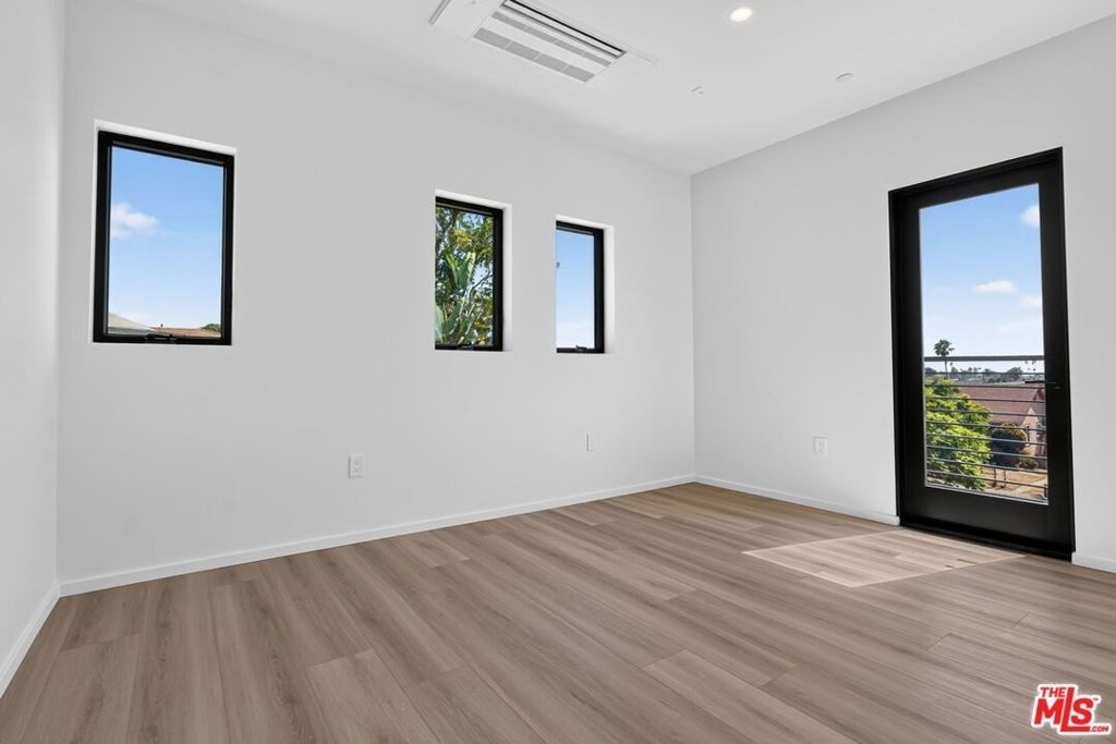 1853 12th Street - Photo 16
