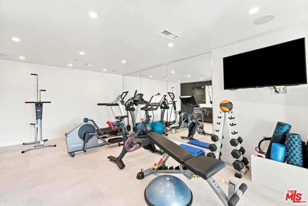 1027 Ravoli Drive - Photo 48