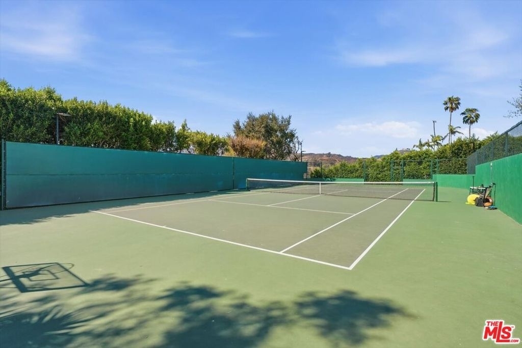 1027 Ravoli Drive - Photo 63