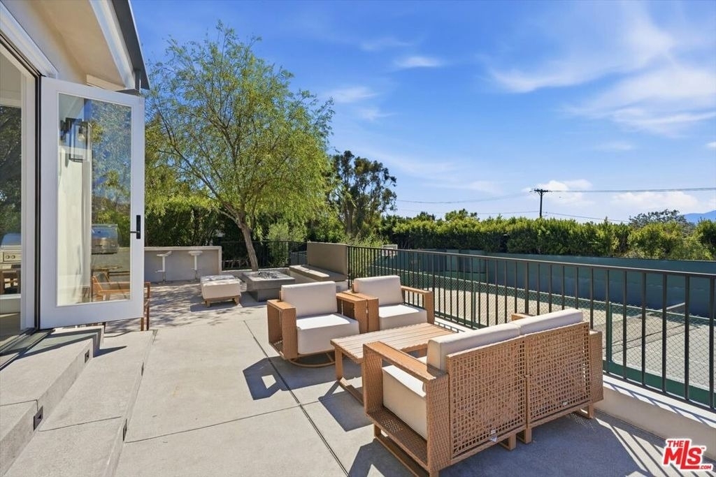 1027 Ravoli Drive - Photo 51