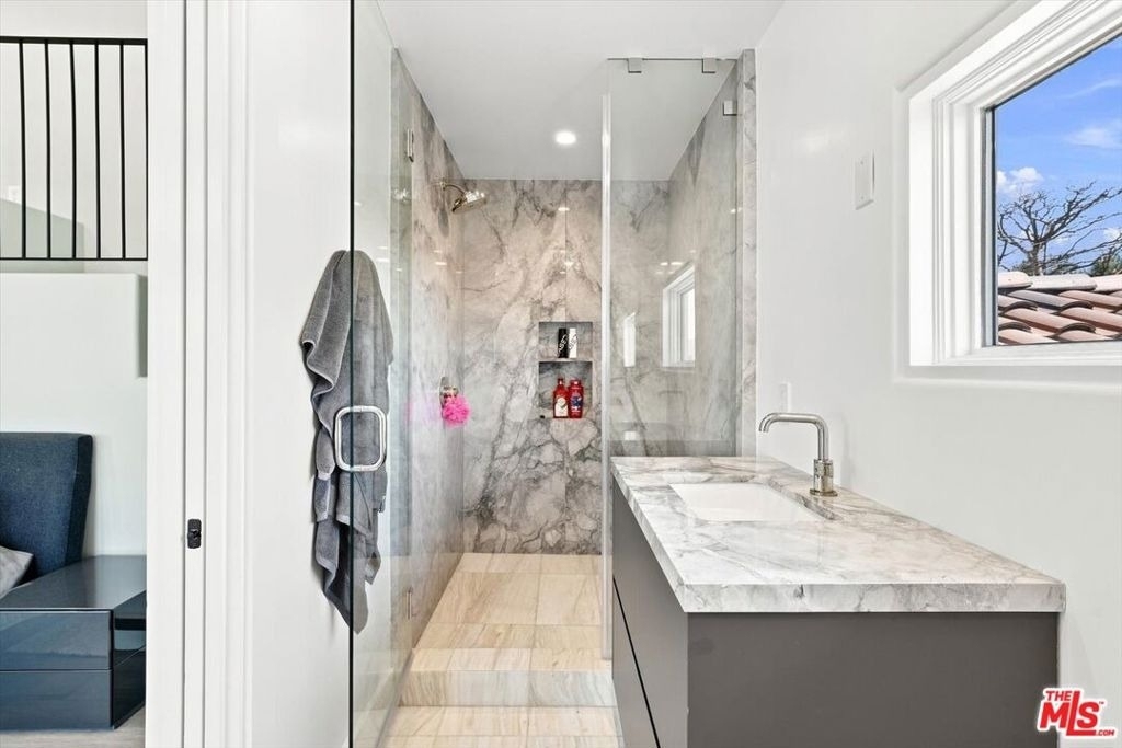 1027 Ravoli Drive - Photo 47