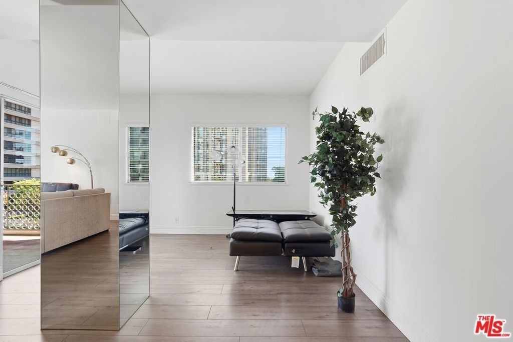 10787 Wilshire Boulevard - Photo 7