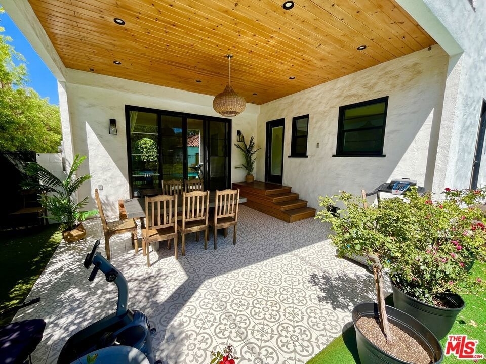 6112 Maryland Drive - Photo 13
