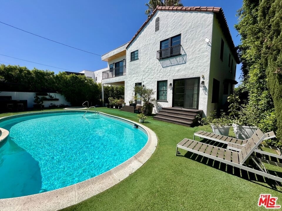 6112 Maryland Drive - Photo 11