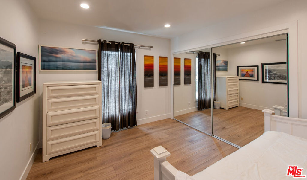 6419 Ocean Front Walk - Photo 24