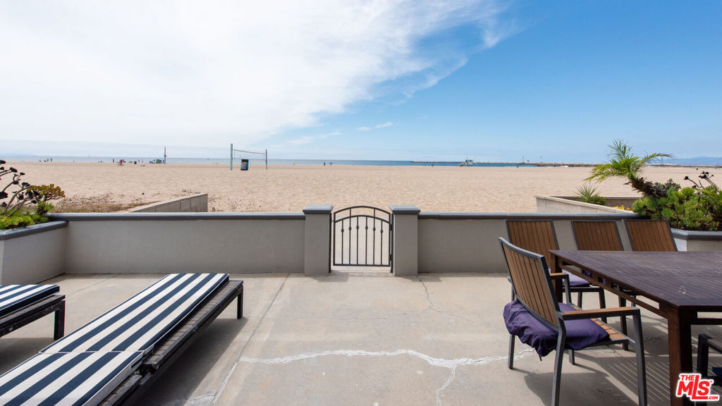 6419 Ocean Front Walk - Photo 4