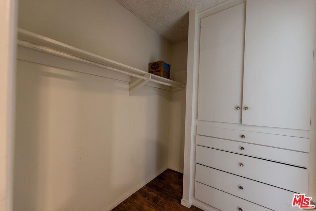 275 Lucas Avenue - Photo 7