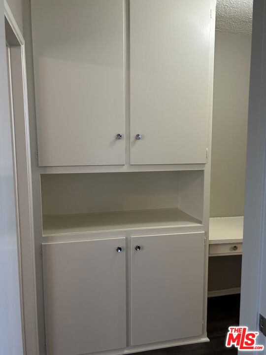 1412 Barry Avenue - Photo 16