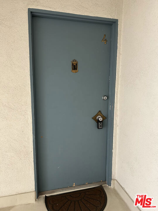 1412 Barry Avenue - Photo 6