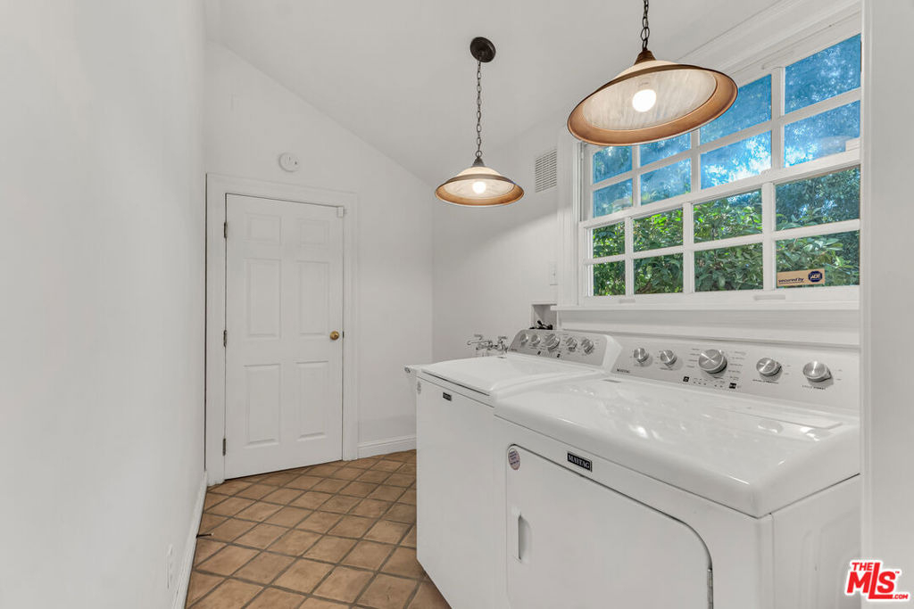 11951 Landale Street - Photo 58