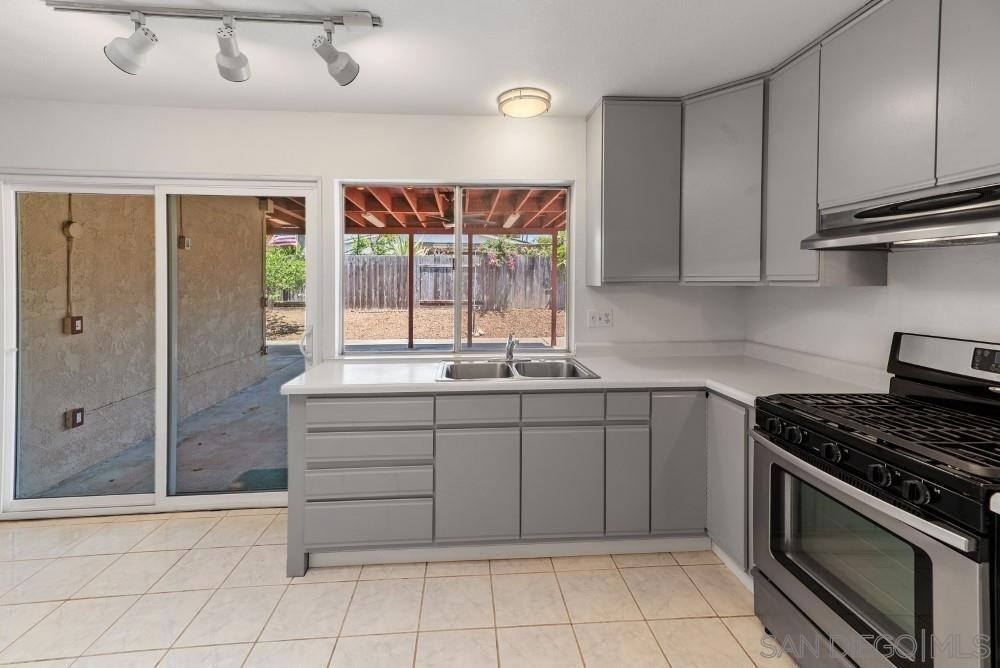 10359 Londonderry Ave - Photo 13