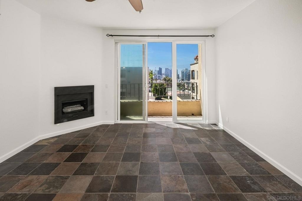 2445 Brant St - Photo 32