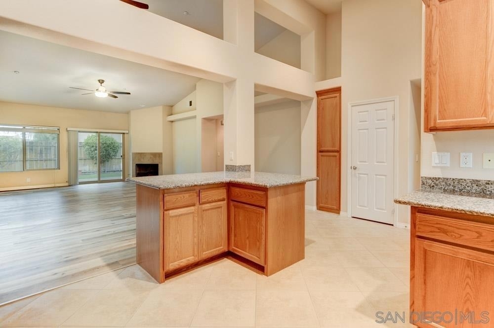 9504 Paseo De Los Castillos - Photo 18