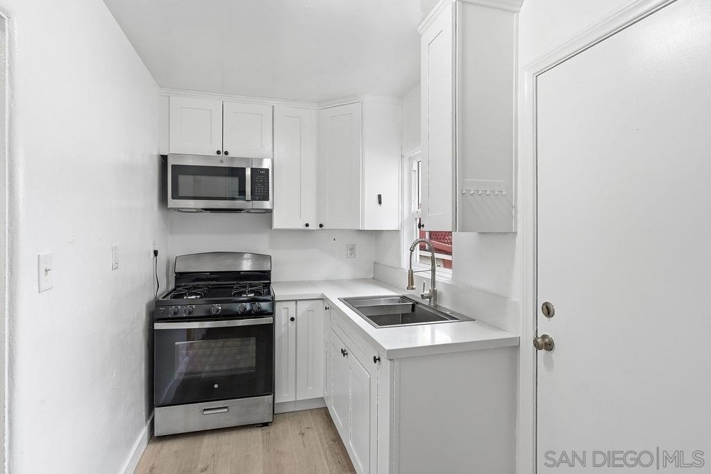 4261 Maryland St - Photo 10