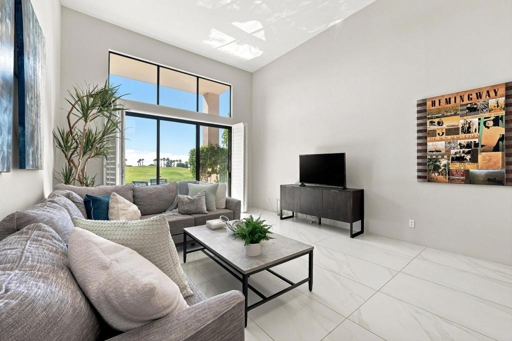 54108 Oak Tree - Photo 4