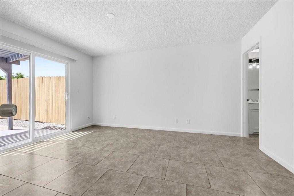 31601 Avenida Maravilla - Photo 17