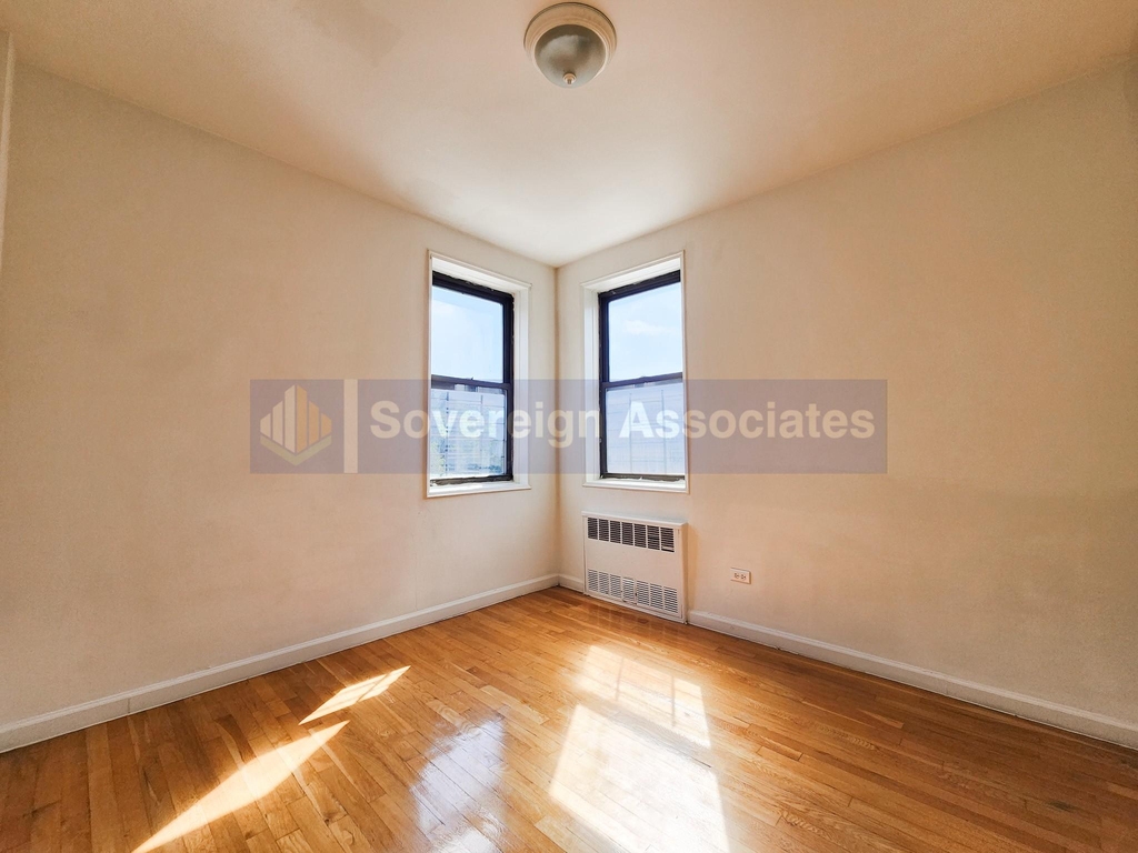 6645 Broadway - Photo 5