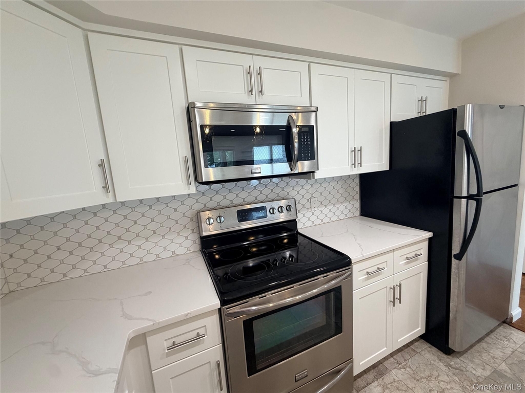 108 Atlantic Avenue - Photo 11