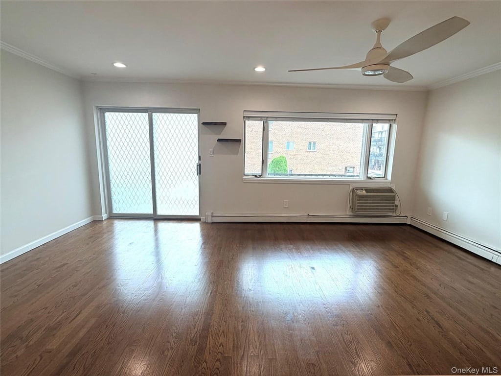 108 Atlantic Avenue - Photo 3