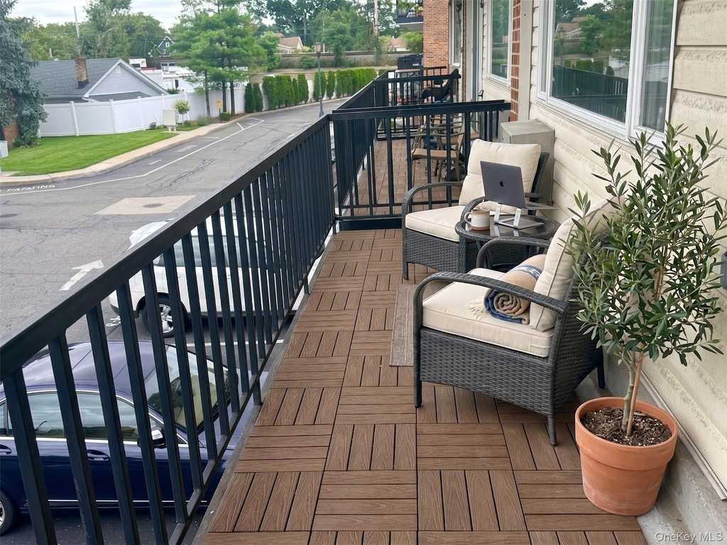 108 Atlantic Avenue - Photo 5