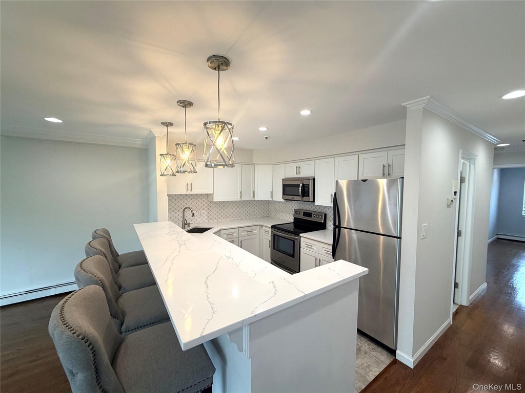 108 Atlantic Avenue - Photo 8