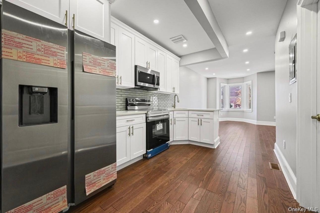 11521 143rd St - Photo 4