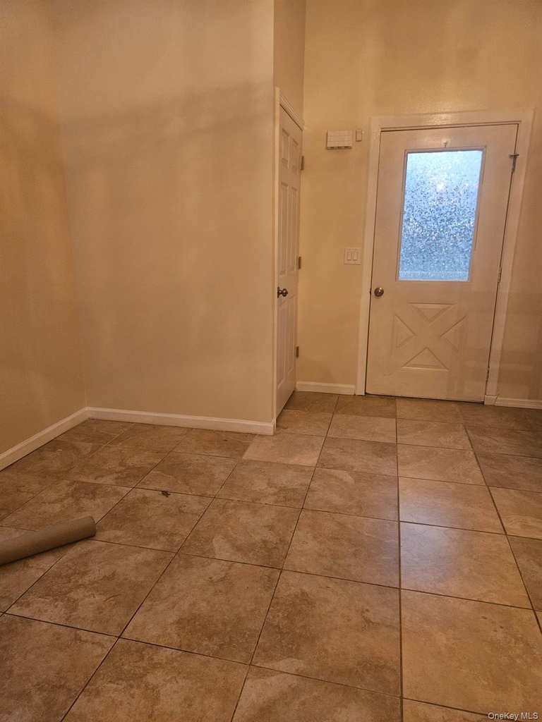 47 W Lakeland Street - Photo 4