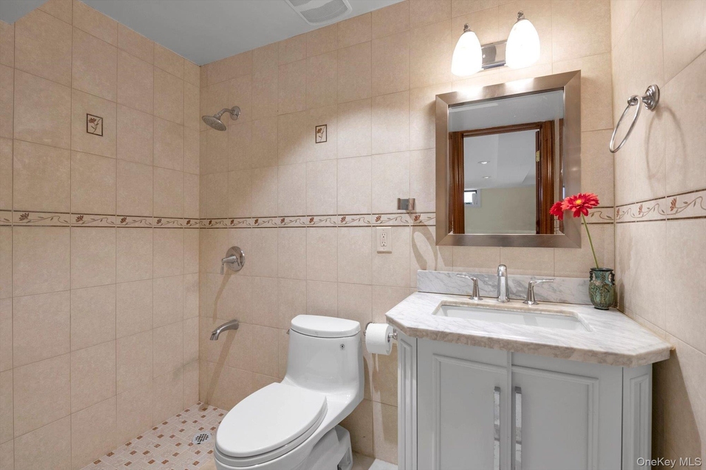 69-68 229th Street - Photo 26