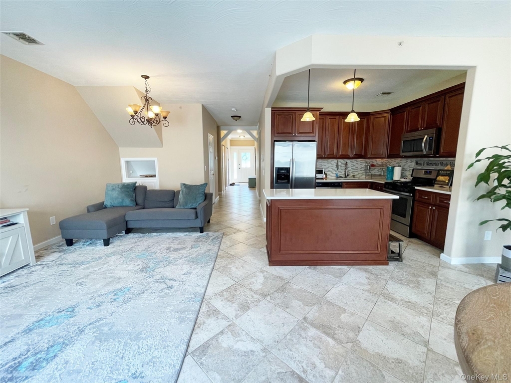245 Beach Breeze Lane - Photo 3