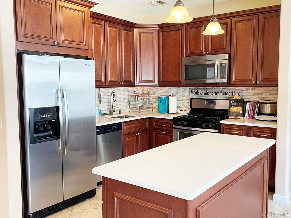 245 Beach Breeze Lane - Photo 6