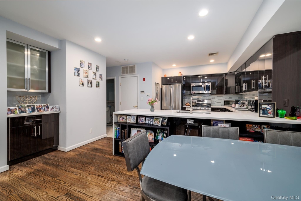 275 Central Avenue - Photo 14