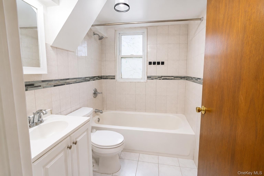 640 S 5th Avenue - Photo 4