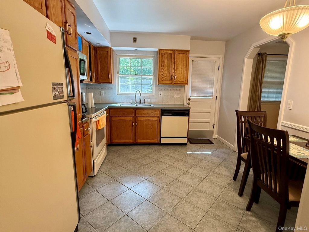 15 Kentwood Drive - Photo 14