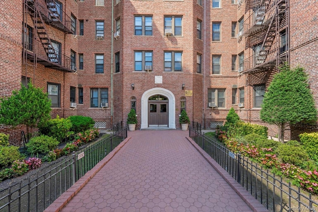 8009 35th Avenue - Photo 18