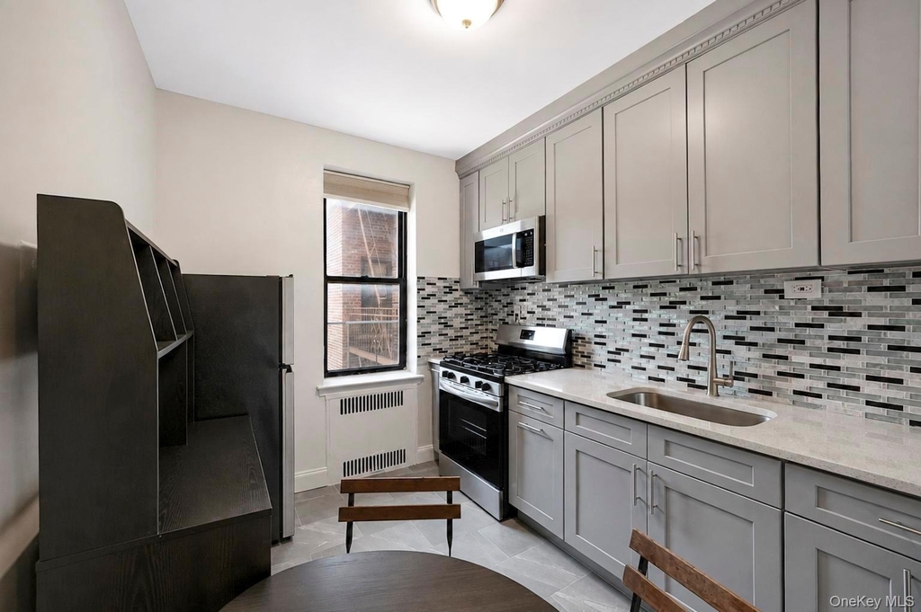 8009 35th Avenue - Photo 9
