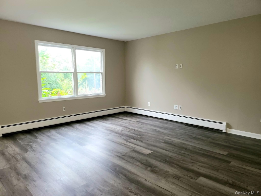 6 Maple Avenue - Photo 9