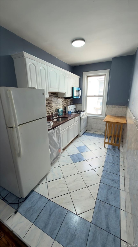 50-56 41st Street - Photo 6