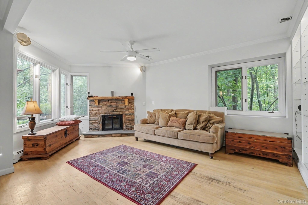 811 Eagle Bay Drive - Photo 6